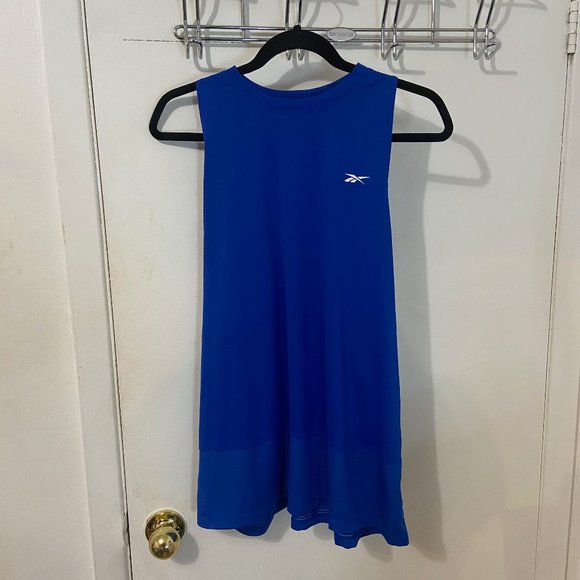 REEBOK SLEEVELESS WORKOUT TOP - Picture 1 of 3